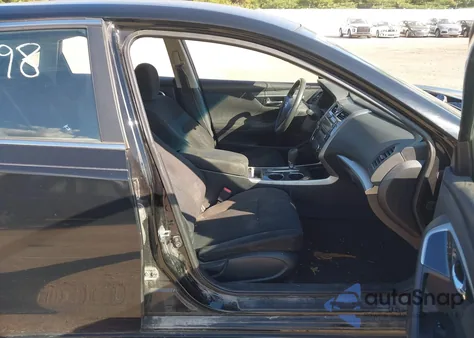 2014 Nissan Altima 2.5 S z USA, uszkodzony, nr VIN 1N4AL3AP1EN378210